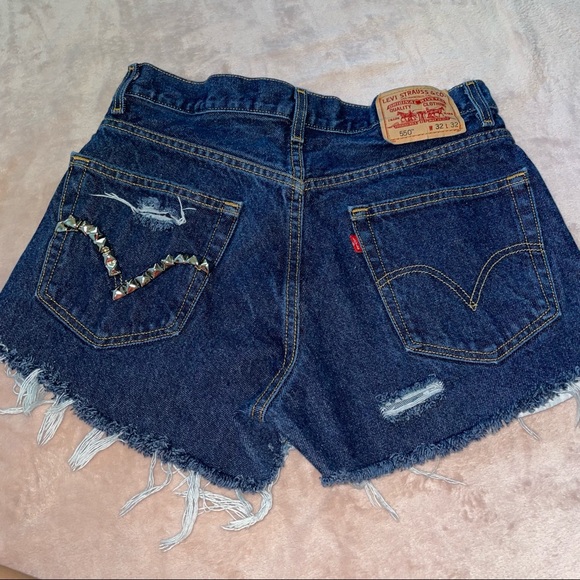 Levi’s 550 distressed short size 32 - Picture 2 of 9